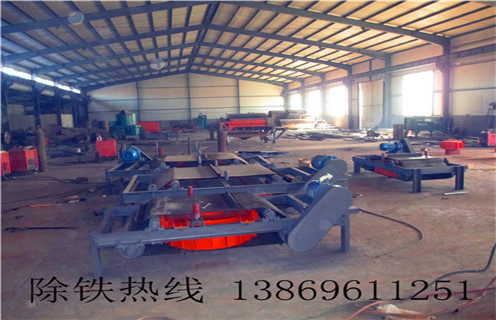 自卸式電磁除鐵器，云南自卸式電磁除鐵器廠(chǎng)家工作視頻_國家標準_云南自卸式電磁除鐵器廠(chǎng)家訂做配電箱型號